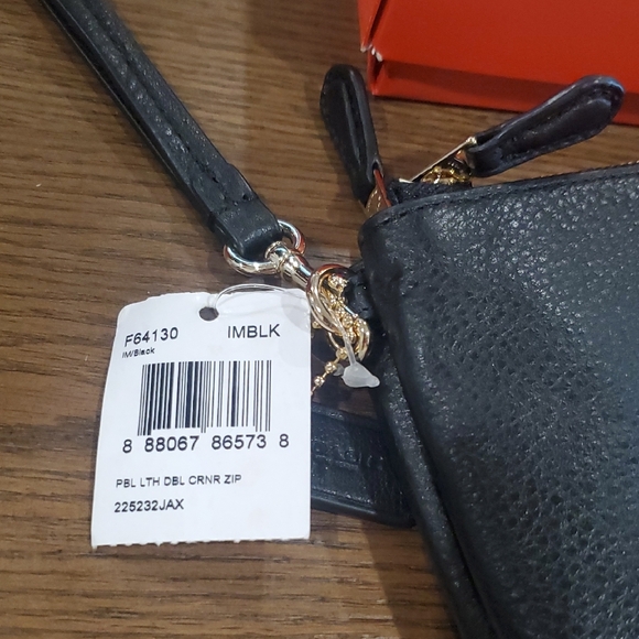 Coach Black Pebbled Leather Wristlet Bag - Picture 10 of 11
